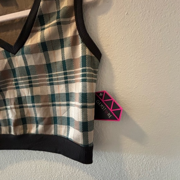 Plaid V-Neck Tank Top - Picture 3 of 4